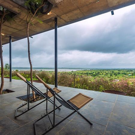 Saffronstays Zen, Igatpuri - Lake-View Villa With Indoor And Outdoor Games Exteriér fotografie