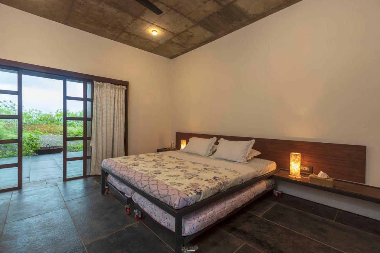 Saffronstays Zen, Igatpuri - Lake-View Villa With Indoor And Outdoor Games Exteriér fotografie